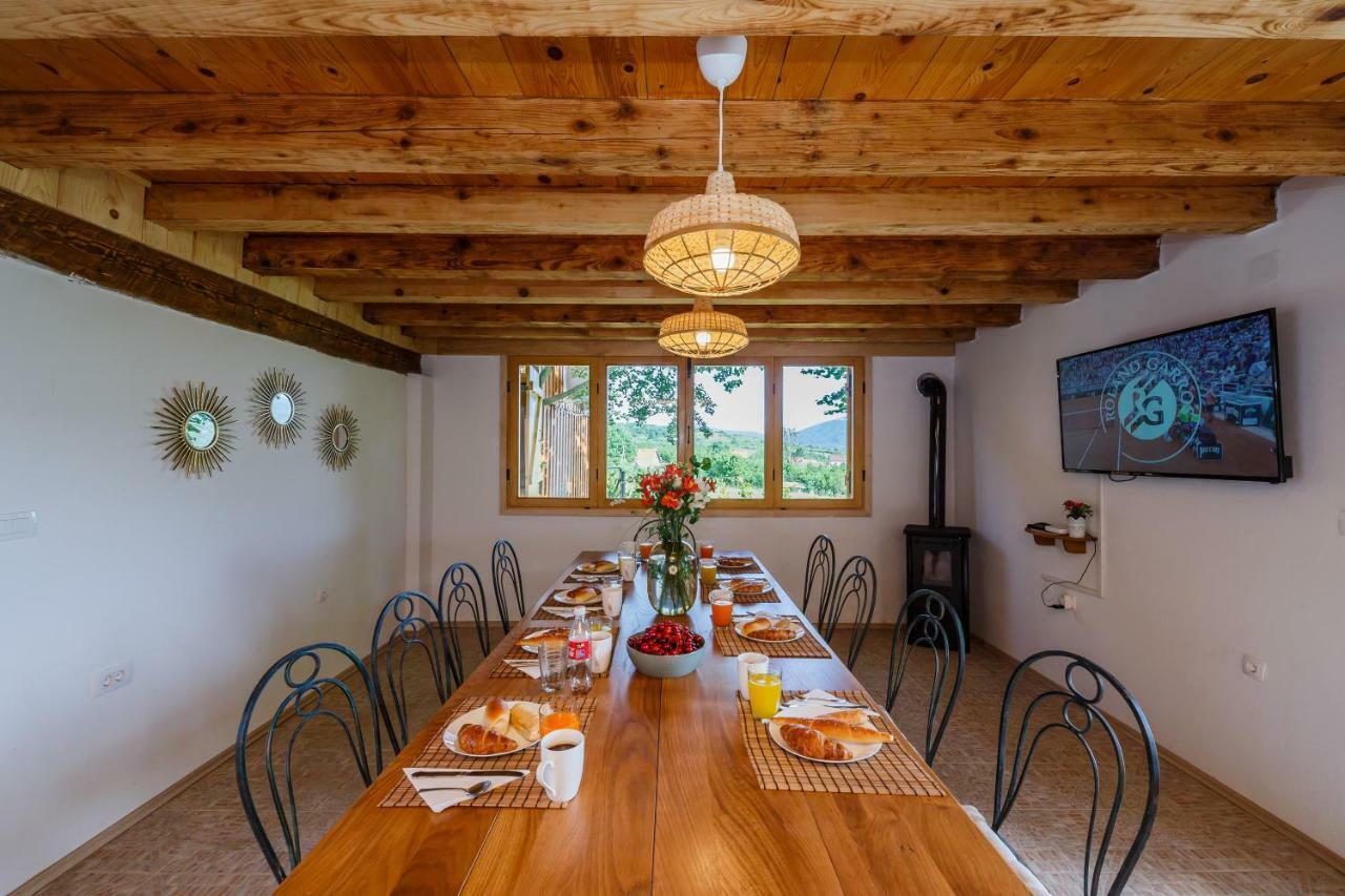 Beautiful Cottage With Heated Pool For 22 Ppl Plaški Exterior foto