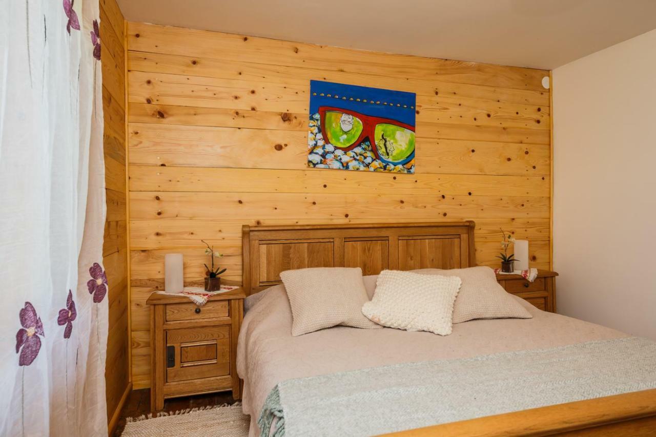 Beautiful Cottage With Heated Pool For 22 Ppl Plaški Exterior foto